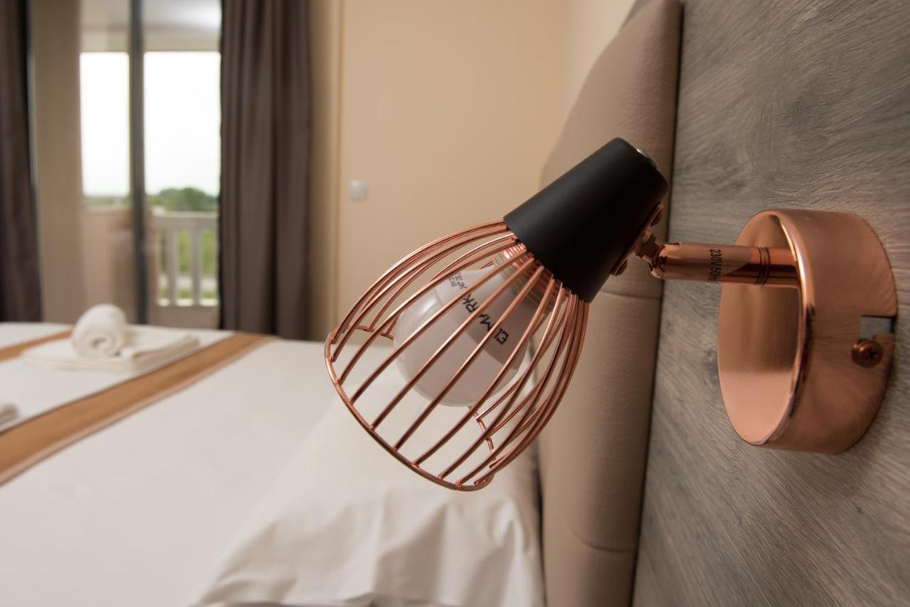 Ino Luxury Rooms Paralia Katerinis Luaran gambar